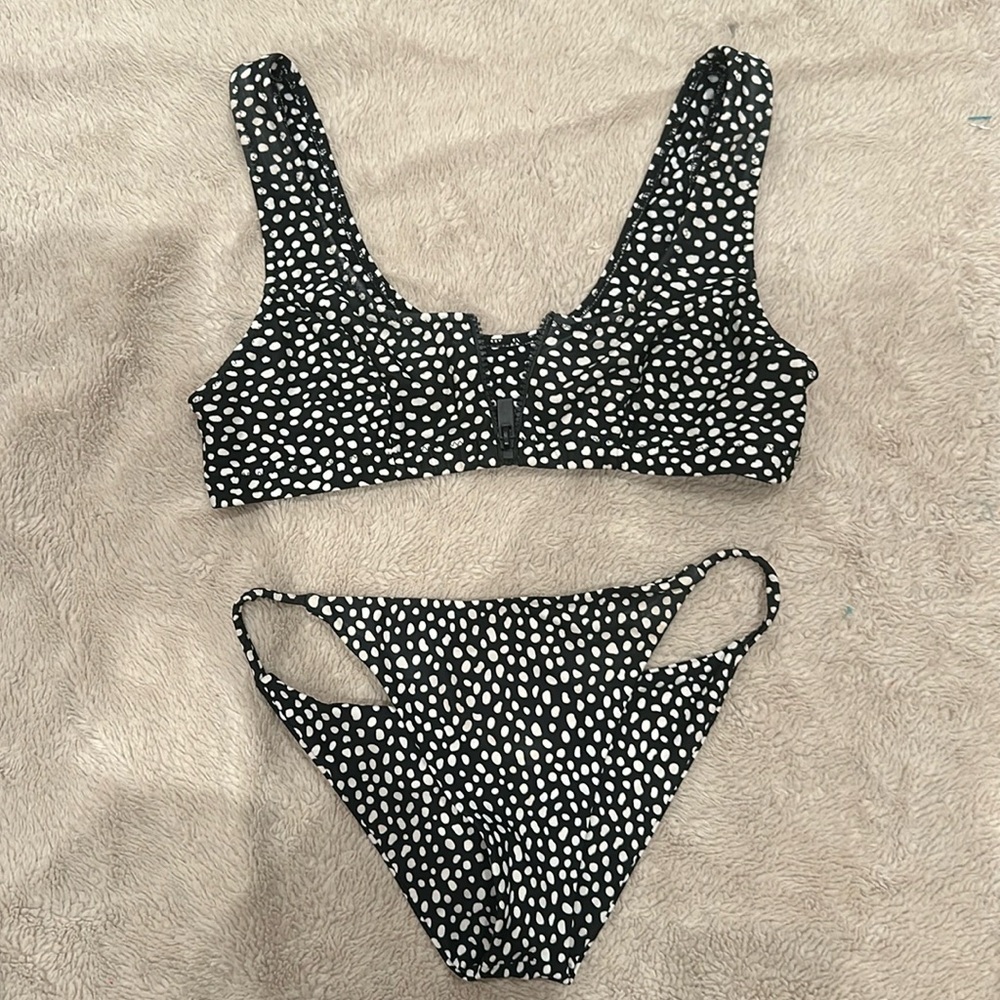 Blackbough swimsuit size small